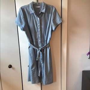 Croft & Barrow Lt Blue Shirt Sleeve Midi Dress